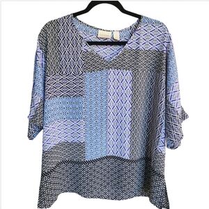 Chicos Patchwork Pattern Lightweight Blouse Black Blue White Sz 1 (8/10)